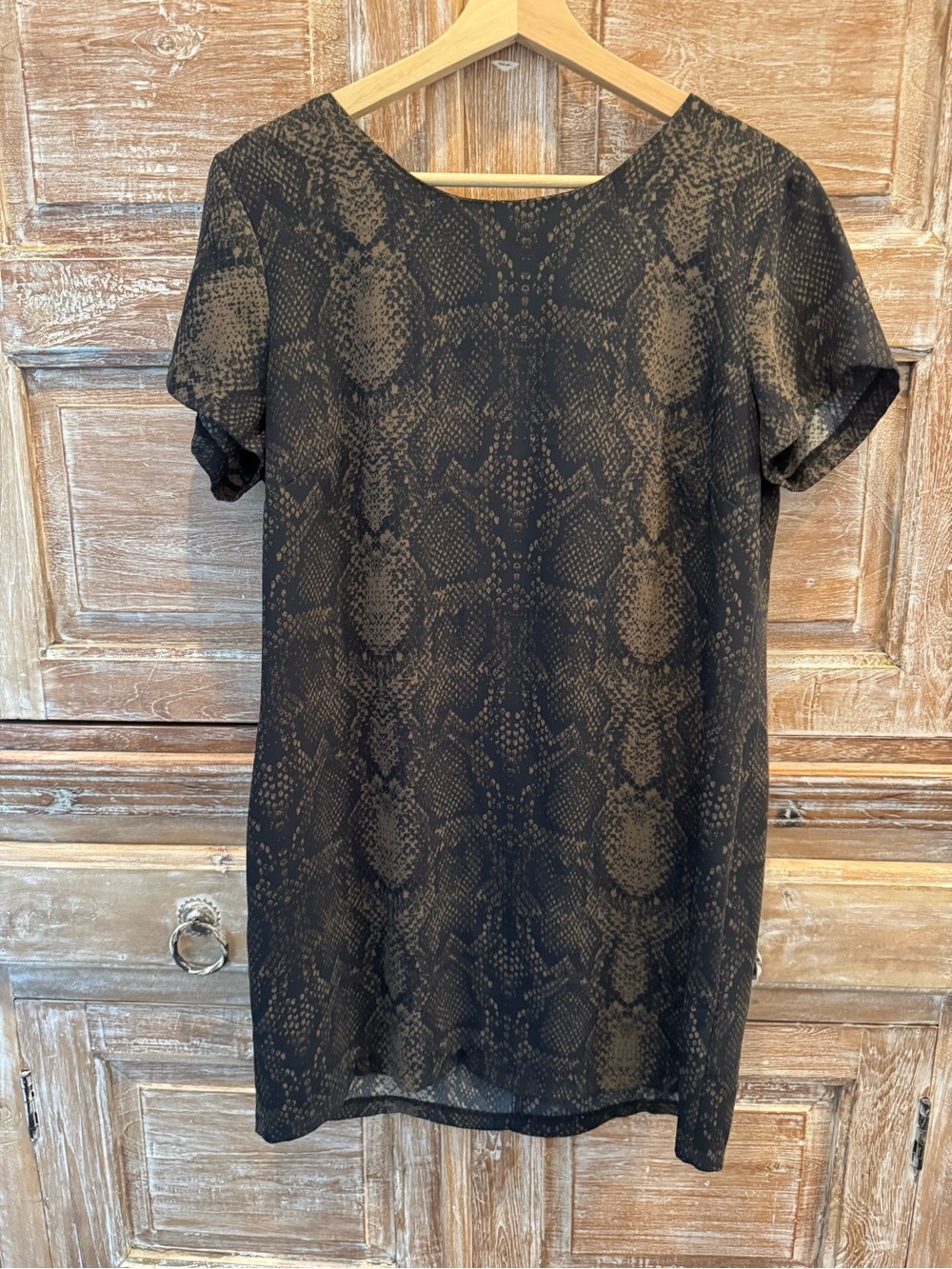 Nicole Miller New York Snakeskin Shift Dress Black Brown Classic Chic Date Night